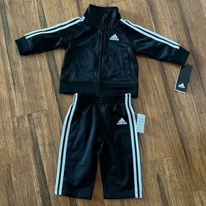 Adidas 2 piece set track suit Size 6 months Black
